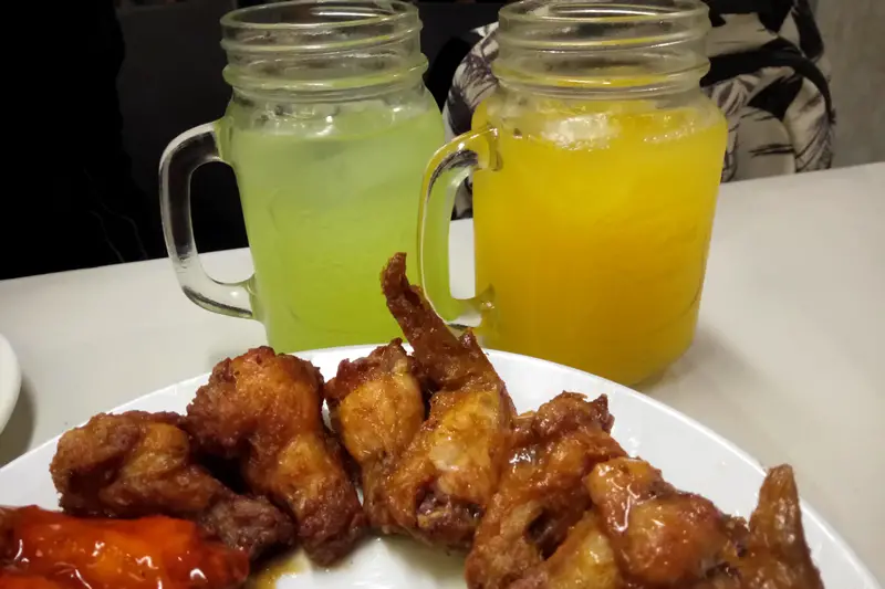 Chicken Wings And Drinks