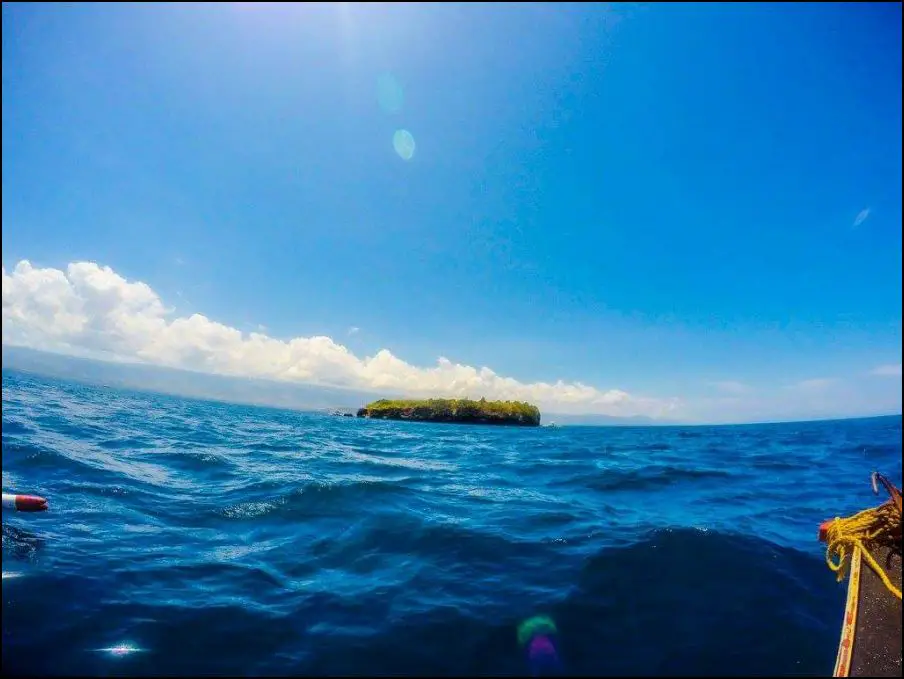 MOALBOAL ISLAND HOPPING