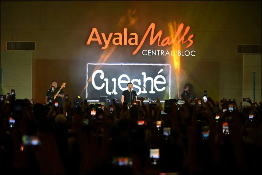 CONCERT AT AYALA MALLS